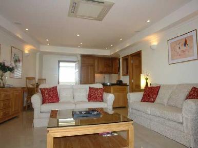 Grand Condo 2
